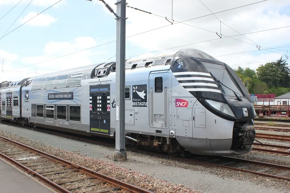 électrification_TER_Bretagne_(SNCF_Class_Z_55500)